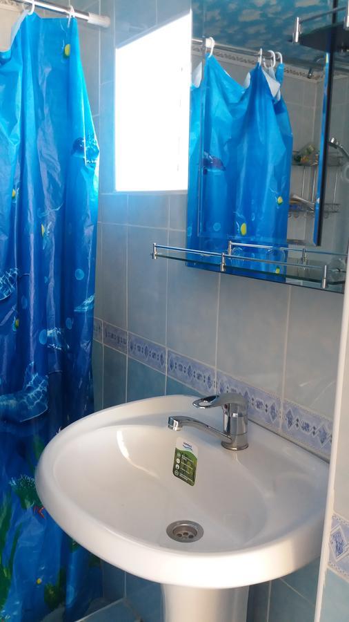 Happy Hostel In Кочкорка Экстерьер фото