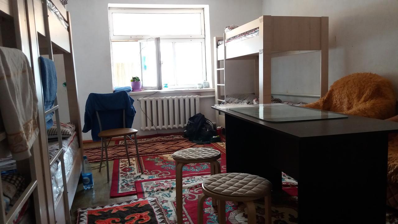 Happy Hostel In Кочкорка Экстерьер фото